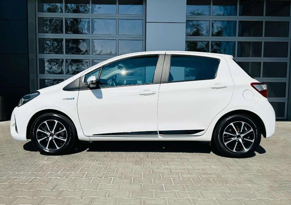 Toyota Yaris cena 59900 przebieg: 79497, rok produkcji 2018 z Głubczyce małe 436